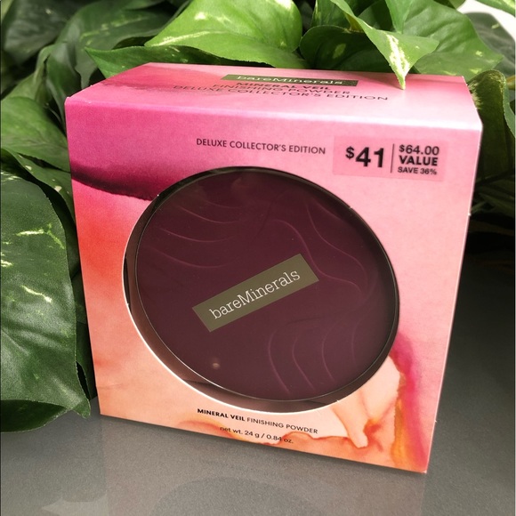 bareMinerals Other - bareMinerals Mineral Veil Finishing Powder bareMinerals Other - bareMinerals Mineral Veil Finishing Powder